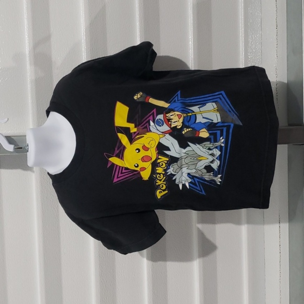 Pokémon shirt size 6/7